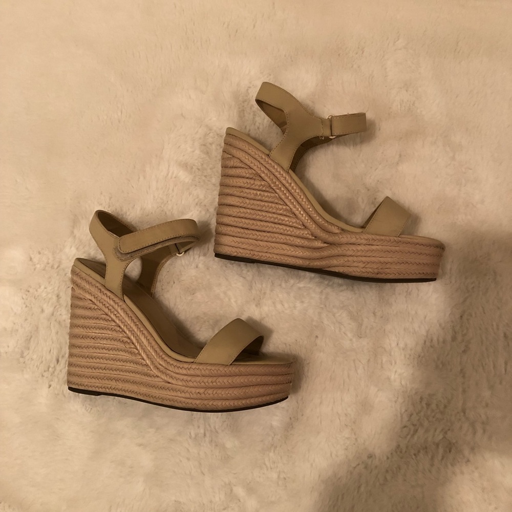 Kendall + Kylie Grand Platform Wedge
